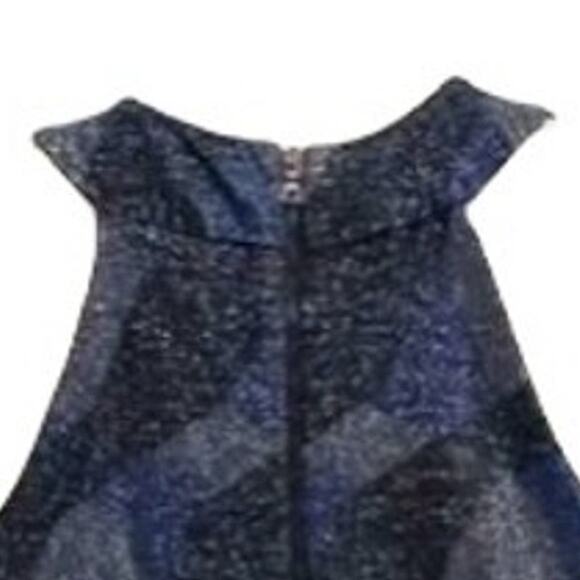 Elie Tahari Dress in Blue/Gray | Size 6 - Picture 4 of 5